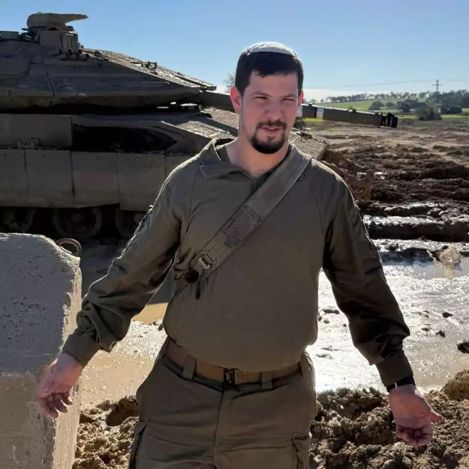 Whatsapp Image 2026 03 26 At 23.18.02